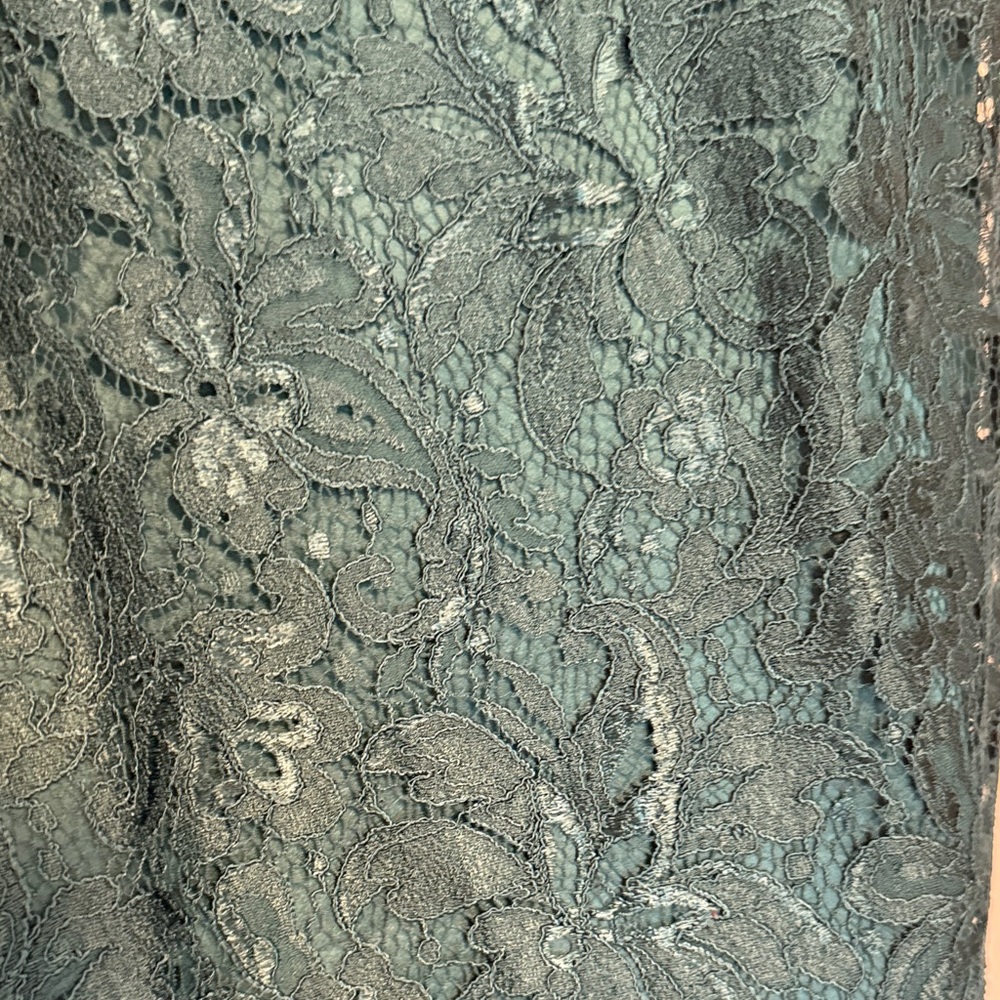 Dolce & Gabbana Elegant Teal/Emerald Lace Dress - Size 42 (size U.S.‎ 6) - Picture 3 of 6
